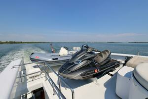 2001 DESTINY 98 TOY STORAGE