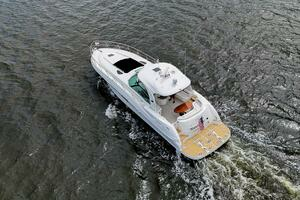 2006 Sea Ray 52 Sundancer thumbnail 6