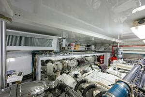 JR 82ft Sea Force IX Yacht For Sale