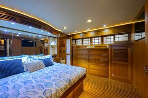 2011 Marlow 97 Explorer thumbnail 21