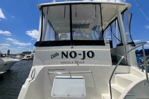 2001 Silverton 352 Motor Yacht thumbnail 6