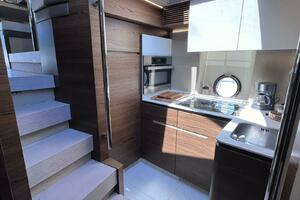 2015 Azimut 50 fly thumbnail 18