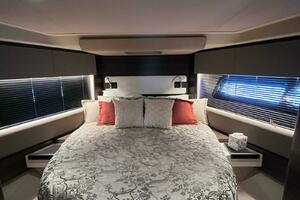 2015 Azimut 50 fly thumbnail 25