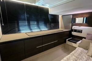 2015 Azimut 50 fly thumbnail 21