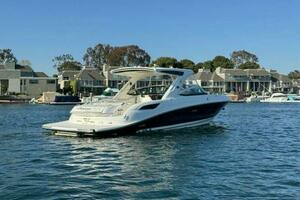 A Champagne Thing 35ft Sea Ray Yacht For Sale
