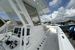 40FT (12.24M) INVINCIBLE