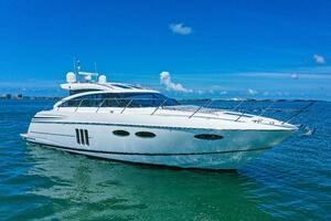 2011 Princess V52 thumbnail 2