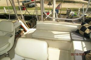 1984 Mainship 40DC thumbnail 20