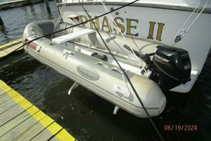 1984 Mainship 40DC thumbnail 32