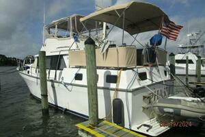 1984 Mainship 40DC thumbnail 7