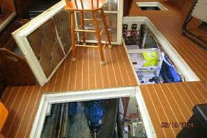 1984 Mainship 40DC thumbnail 58