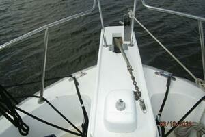 1984 Mainship 40DC thumbnail 11