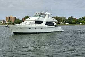 Spring Break 2004 Carver Voyager Yacht For Sale in Hampton VA