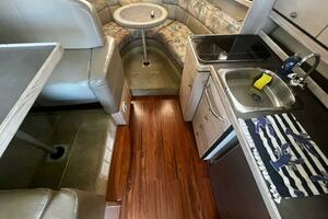 32ft Bayliner Yacht For Sale