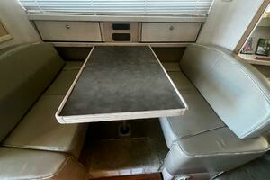 32ft Bayliner Yacht For Sale