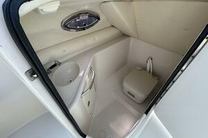 Photo 4499230 for 2005 Sea Ray 240 Sundeck  