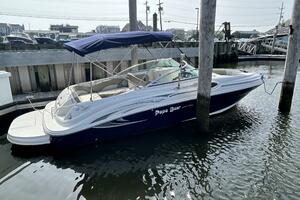 Photo 4499218 for 2005 Sea Ray 240 Sundeck  