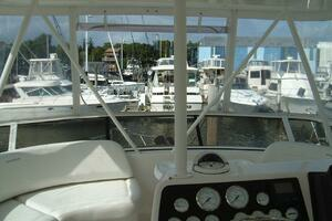 2000 Silverton 42 Convertible thumbnail 6