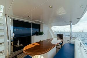 2013 Hampton Motor Yacht thumbnail 42