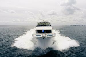 2013 Hampton Motor Yacht thumbnail 79