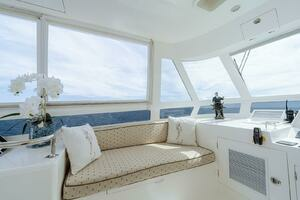 2013 Hampton Motor Yacht thumbnail 56