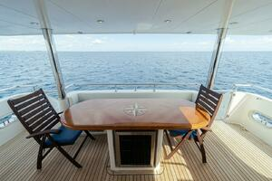 2013 Hampton Motor Yacht thumbnail 37