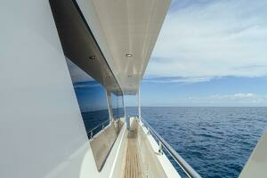 2013 Hampton Motor Yacht thumbnail 63