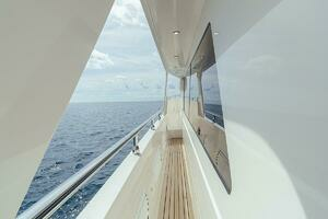 2013 Hampton Motor Yacht thumbnail 60