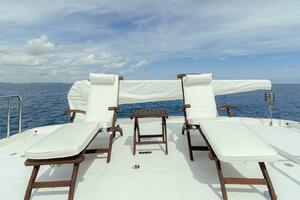 2013 Hampton Motor Yacht thumbnail 48