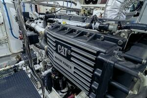 2013 Hampton Motor Yacht thumbnail 66
