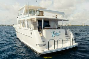 2013 Hampton Motor Yacht thumbnail 75