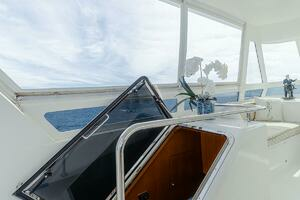 2013 Hampton Motor Yacht thumbnail 52
