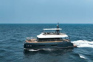 2026 Diamond Yachts EF56 Power Catamaran thumbnail 6