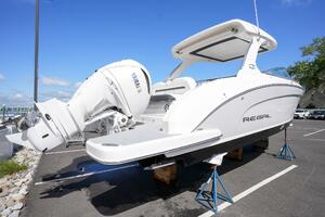 Photo 4473699 for 2025 Regal 33 OBX  