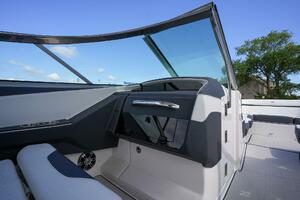 Photo 4473724 for 2025 Regal 33 OBX  