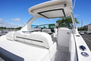 Photo 4473703 for 2025 Regal 33 OBX  