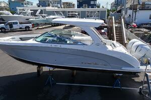 Photo 4473689 for 2025 Regal 33 OBX  