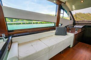 2014 Fairline 50 thumbnail 30