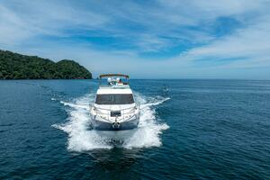 2014 Fairline 50 thumbnail 63
