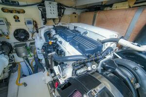 2014 Fairline 50 thumbnail 48
