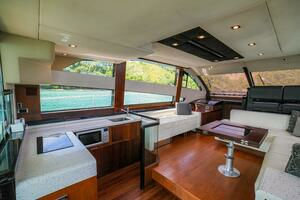 2014 Fairline 50 thumbnail 2
