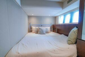 2014 Fairline 50 thumbnail 42