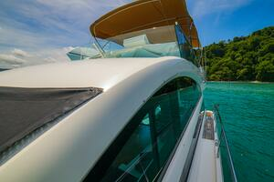 2014 Fairline 50 thumbnail 16