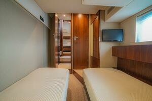 2014 Fairline 50 thumbnail 47