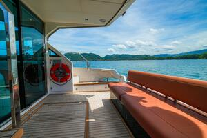 2014 Fairline 50 thumbnail 13
