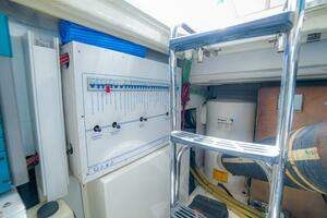2014 Fairline 50 thumbnail 53