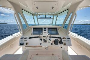 2015 Grady-White thumbnail 73