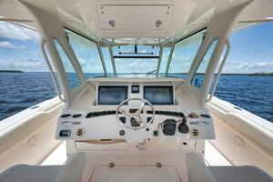 2015 Grady-White thumbnail 72