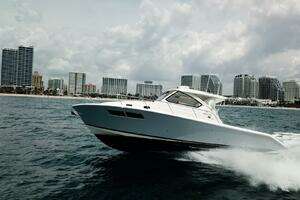  2022 Pursuit 355OS Yacht For Sale in Fort Lauderdale FL
