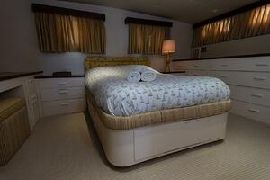 SUMMER SONG 68ft Derecktor Yacht For Sale